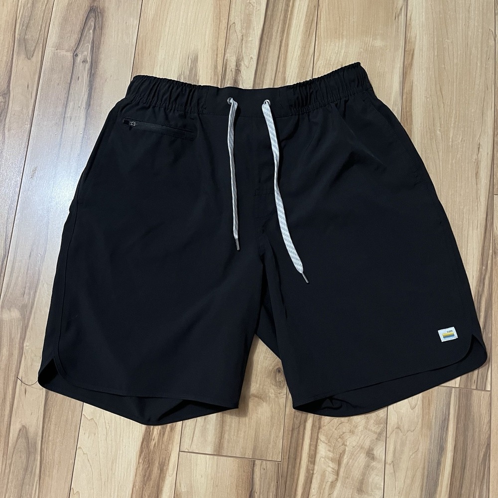 Vuori Banks Shorts 7" Unlined Mens Large Black Stretch Gym Performance